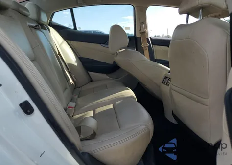 2017 Nissan Maxima 3.5S из США, поврежденный, VIN 1N4AA6AP0HC427100